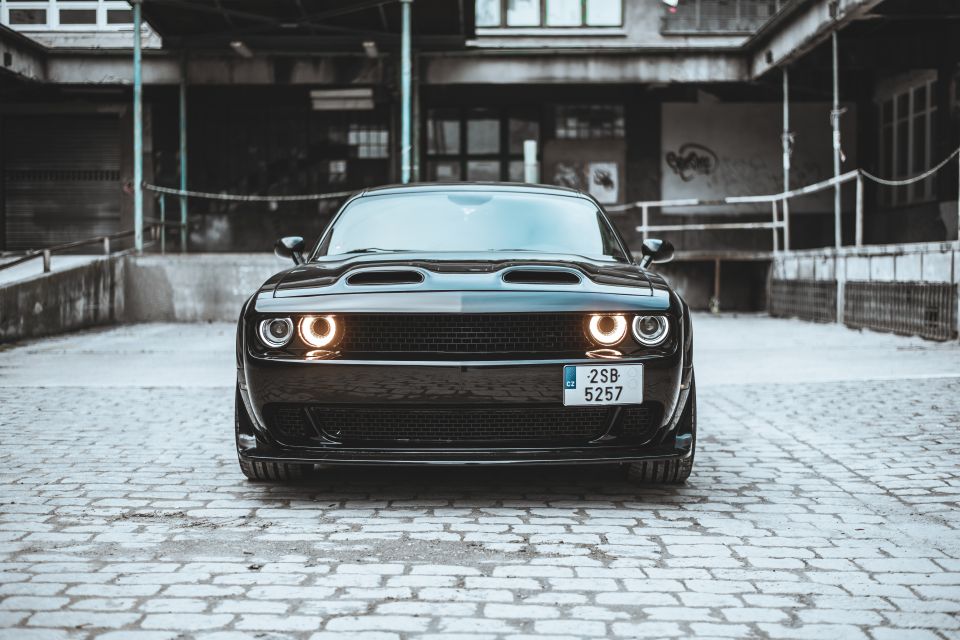 Jízda v Dodge Challenger 2016 v Praze