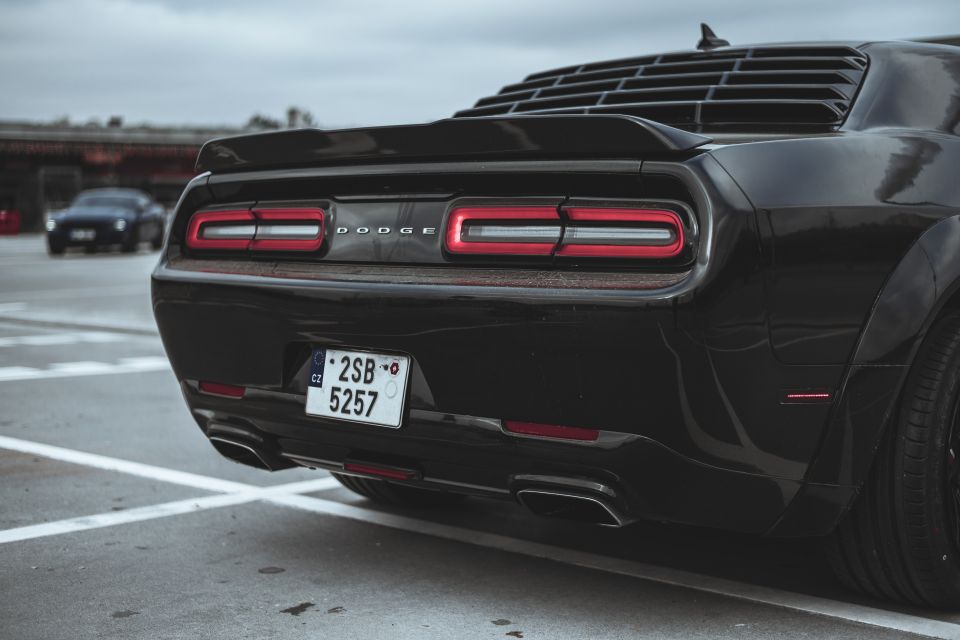 Jízda v Dodge Challenger 2016 v Praze