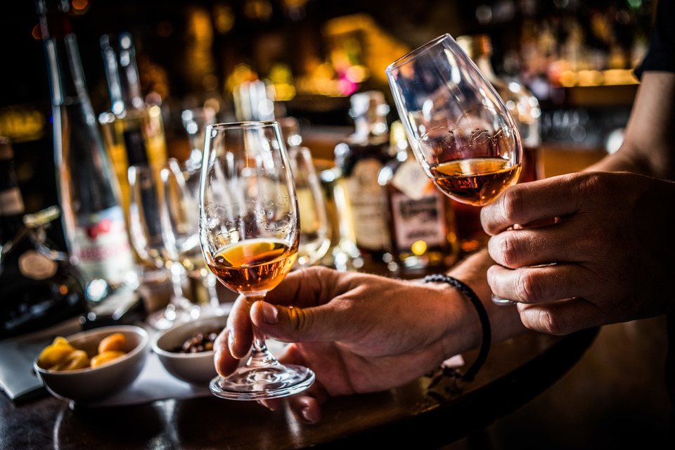 Zážitkové degustace jídla a alkoholu - Degustace rumů a třtinových destilátů pro pokročilé
