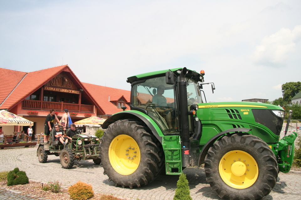 Zážitkový pobyt plný romantiky na koňské farmě Vysoká