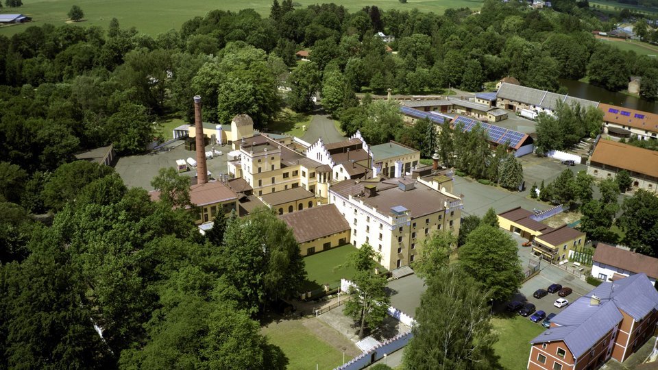 Neomezený wellness pobyt v pivovarském hotelu Chodovar s polopenzí a pivní lázní na 2 noci