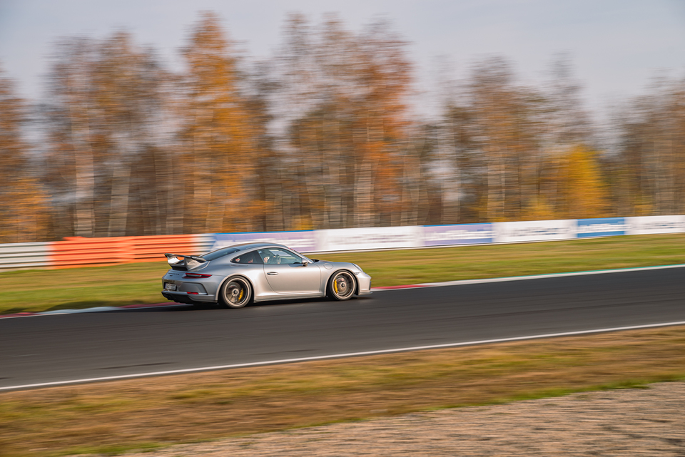 Spolujezdcem v Porsche 911 GT3 na Polygonu Hradec Králové