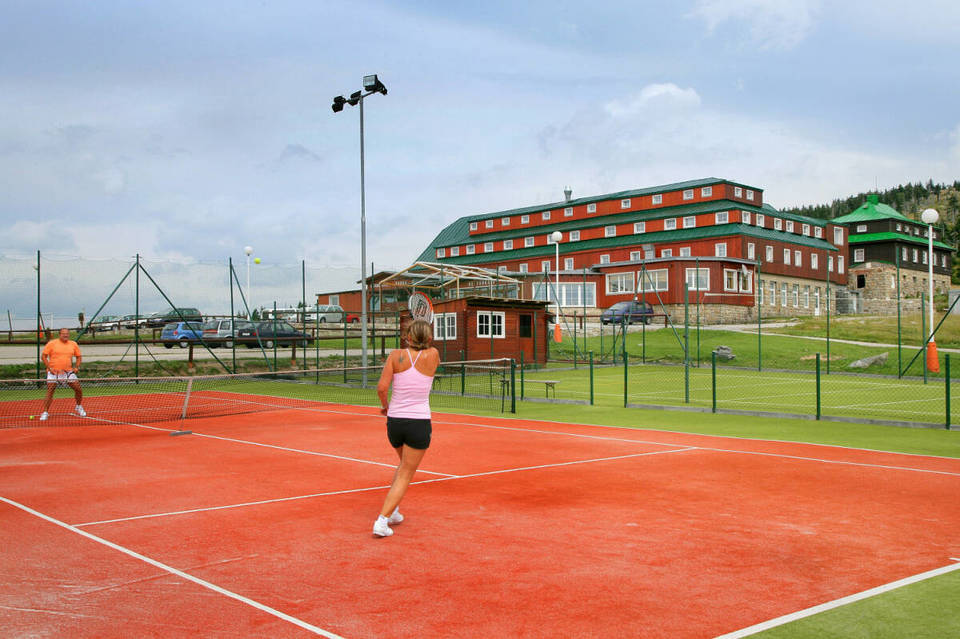 Pobyt v srdci Krkonoš s polopenzí, wellness a nezapomenutelným výhledem v Hotelu Špindlerova Bouda