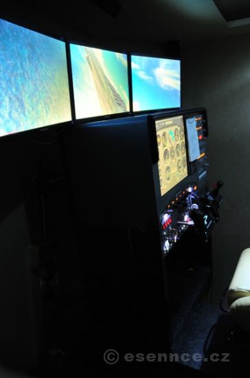Letecký simulátor + Pilotem letadla Cessna