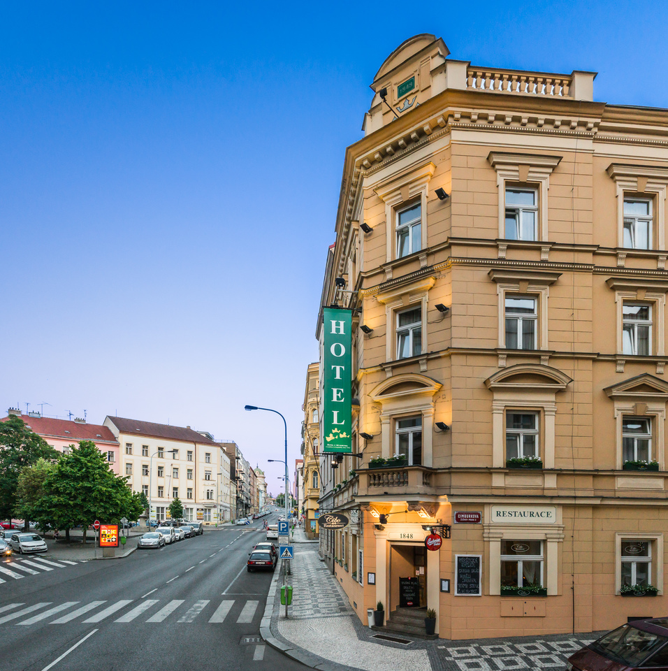 Pobyt pro 2 osoby v útulném hotelu U Tří Korunek v Praze včetně snídaně