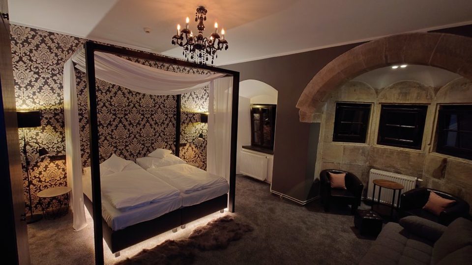 Královský pobyt pro dva v jedinečném hotelu Liberecká výšina s polopenzí