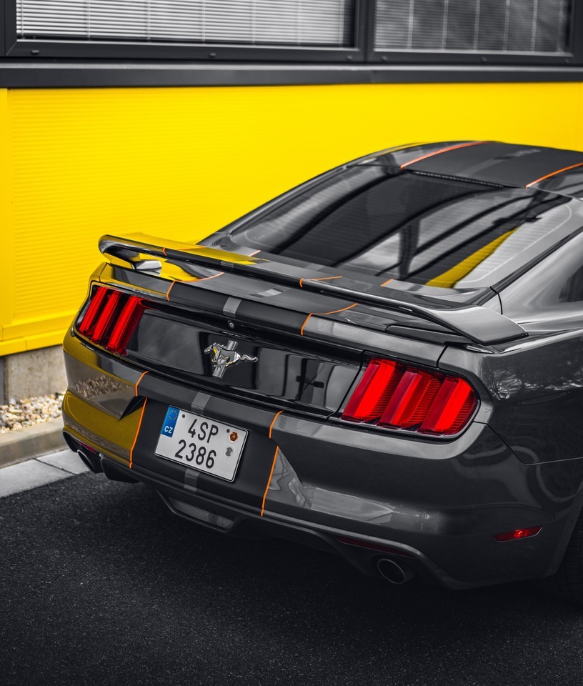 Pronájem Ford Mustang 2016
