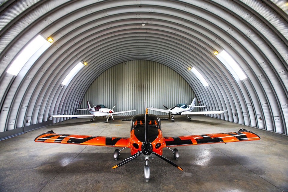 Pilotem na zkoušku v moderním sportovním letadle Attack Viper SD4 Kyjov