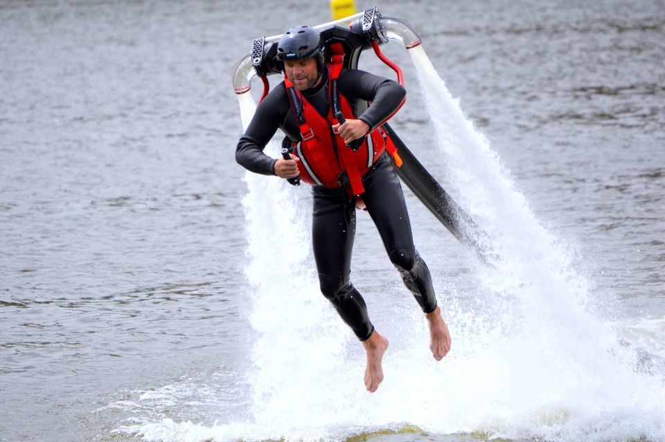 Univerzální poukaz vodního adrenalinu - Flyboard, Hoverboard nebo Jetpack