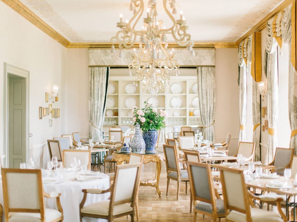 Romantická noc na úchvatném Chateau Mcely***** s polopenzí a privátním wellness pro 2 osoby