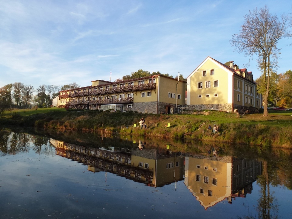 Farmářem na zkoušku s ubytováním, jízdou na koni, venčením lam a wellness