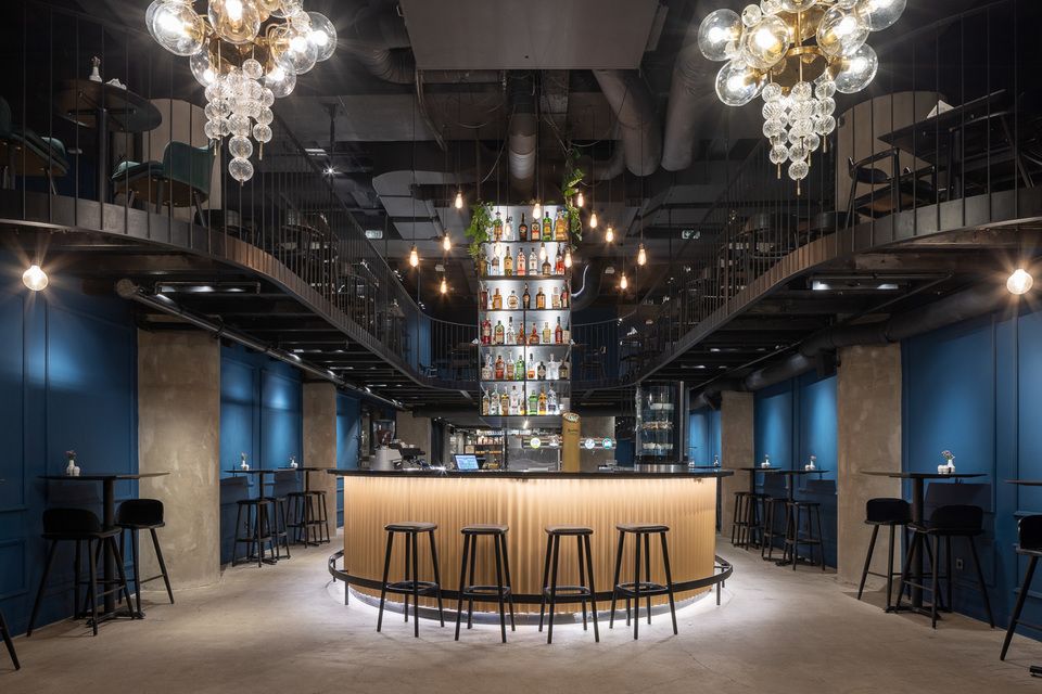Degustační menu v unikátní restauraci Talíř v srdci Prahy