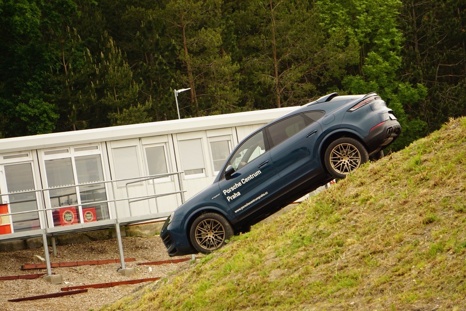 Kurz offroad jízdy na polygonu Vysoké Mýto