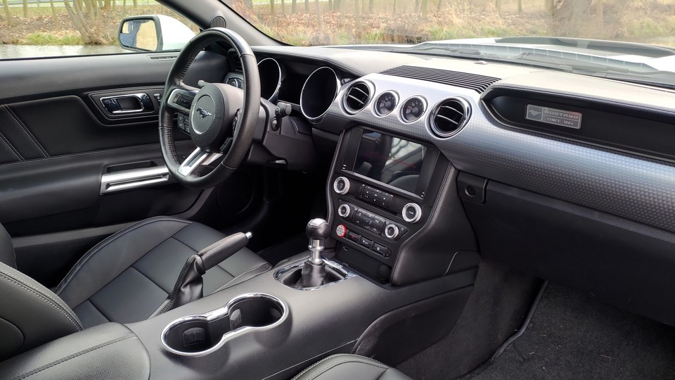 Pronájem Ford Mustang 5.0 V8 GT Nový Bydžov