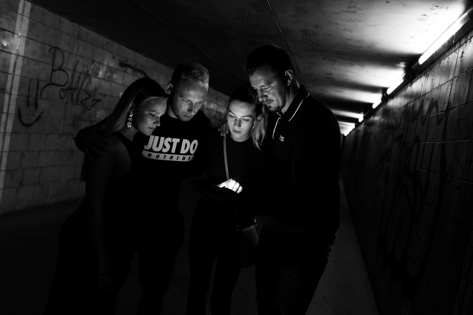 Tajemný podezřelý - venkovní detektivní úniková hra pro pokročilé