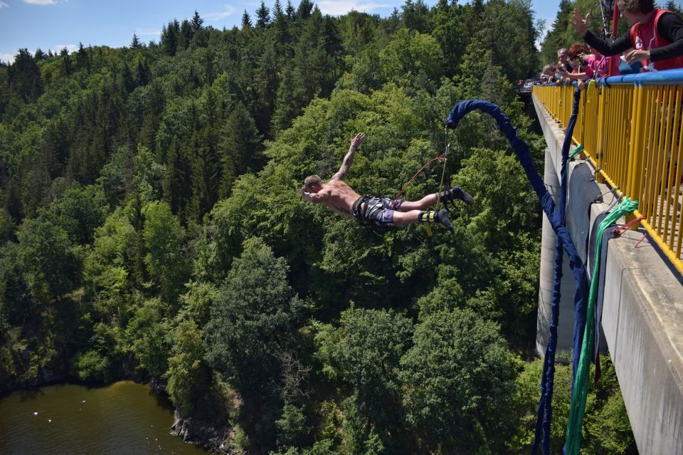 Bungee Jumping Zvíkov