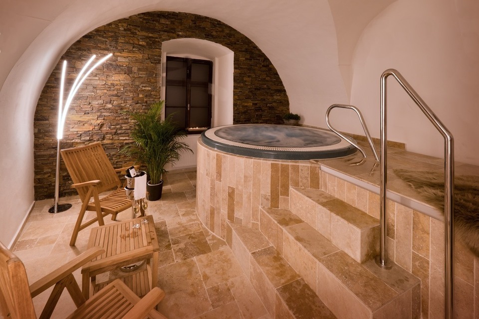 Božský relax ve wellness zóně na zámku Wichterle