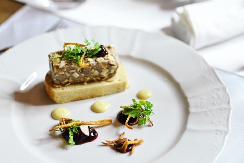Zážitkové 4chodové menu v zámecké restauraci Chateau Ctěnice v Praze-Vinoři
