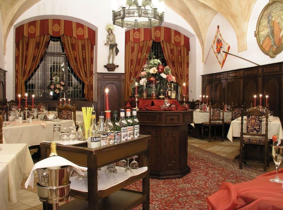 Romantický pobyt se snídaní v kouzelném Českém Krumlově v útulném Hotelu Růže
