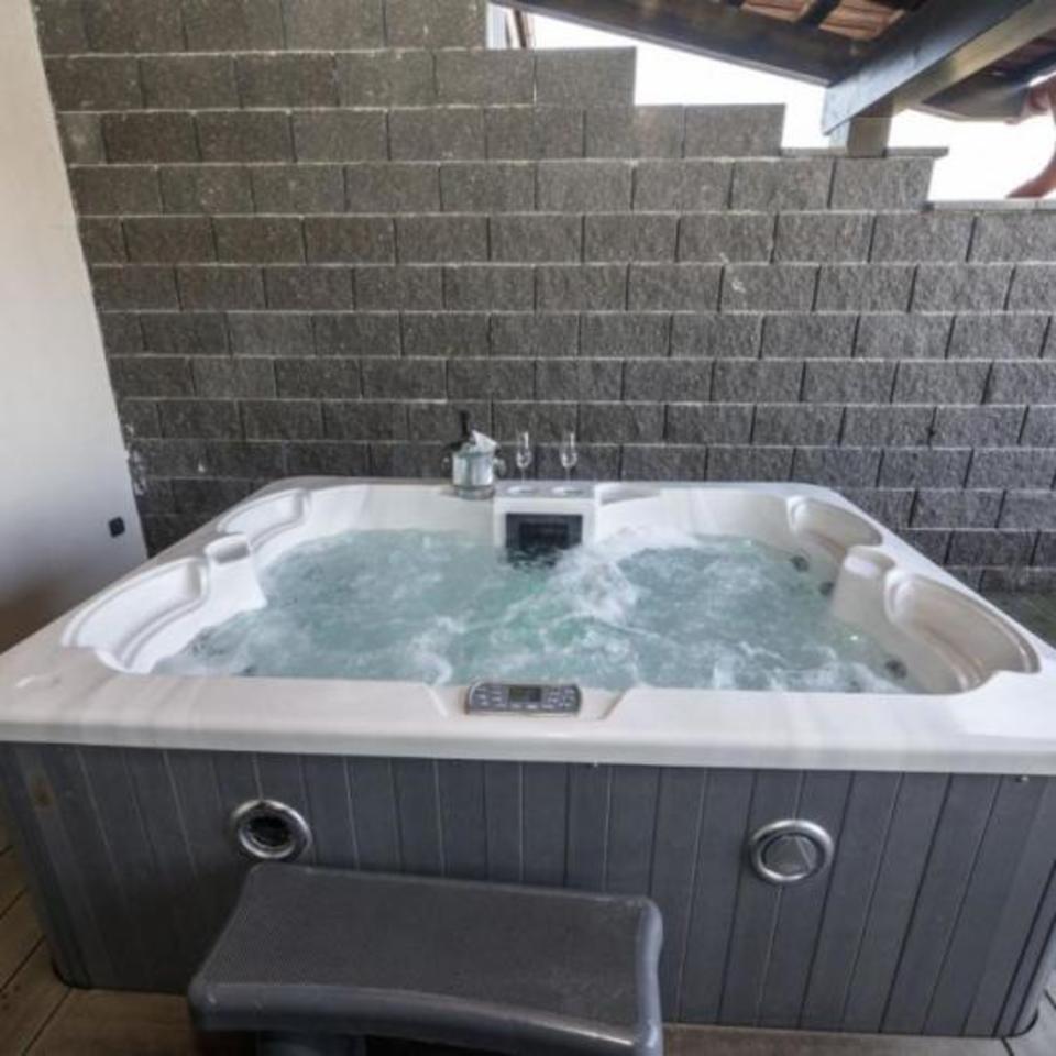 Relaxační pobyt s polopenzí a wellness procedurami v Hotelovém resortu JESENICE