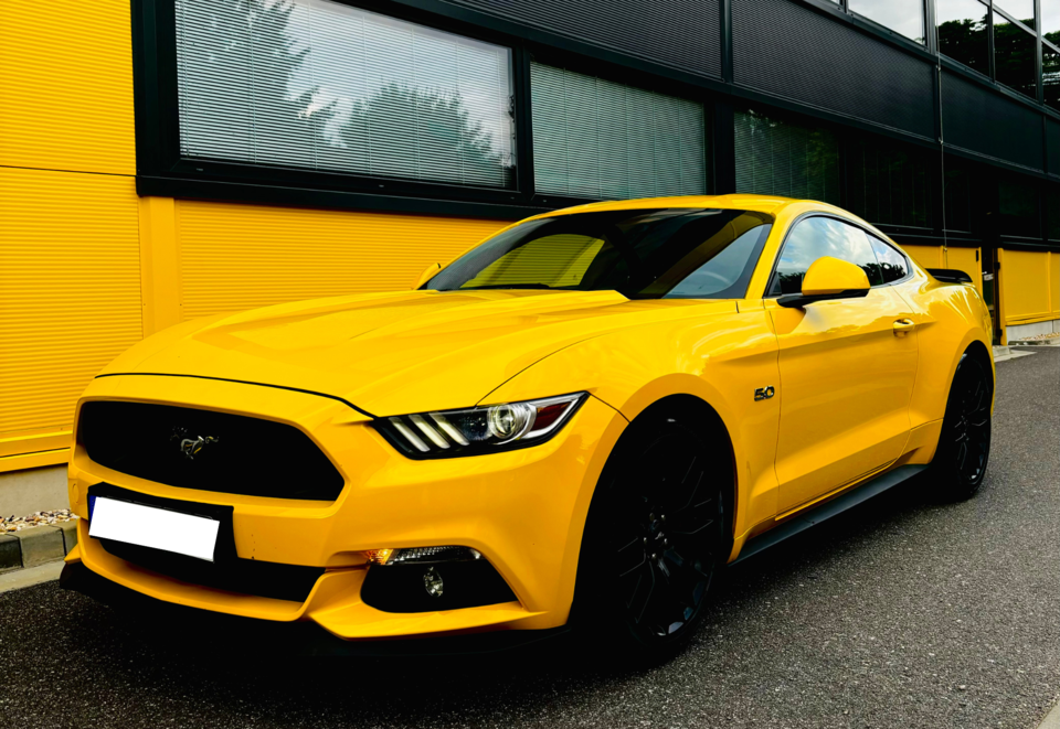 Pronájem Ford Mustang 2016 5.0 GT V8 Holice u Pardubic