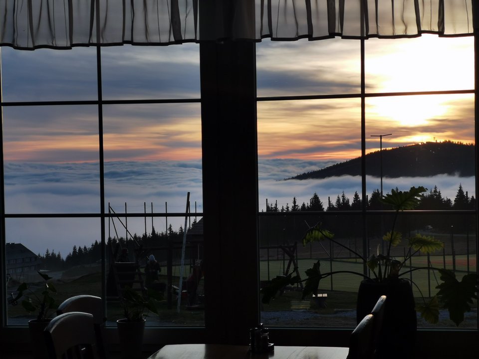 Pobyt v srdci Krkonoš s polopenzí, wellness a nezapomenutelným výhledem v Hotelu Špindlerova Bouda