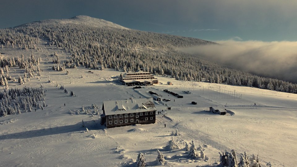 Pobyt v srdci Krkonoš s polopenzí, wellness a nezapomenutelným výhledem v Hotelu Špindlerova Bouda