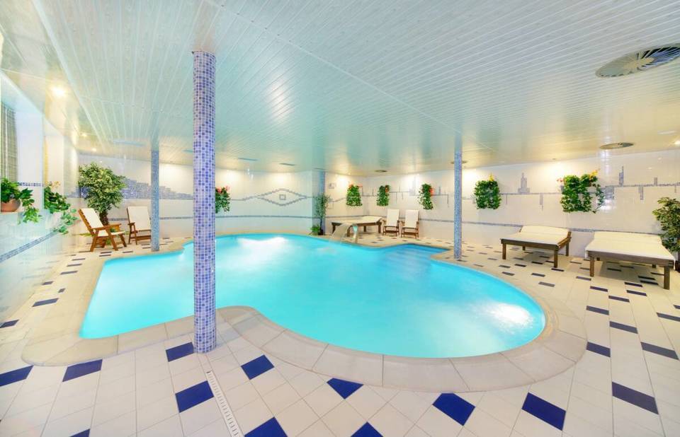 Pobyt v srdci Krkonoš s polopenzí, wellness a nezapomenutelným výhledem v Hotelu Špindlerova Bouda