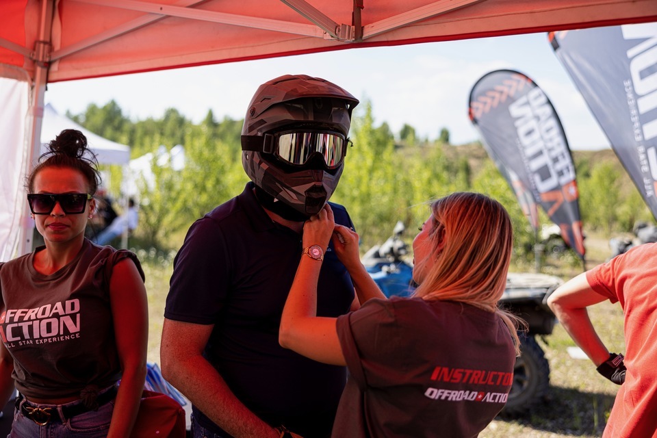Adrenalinová jízda v buggy Can-am Maverick Milovice