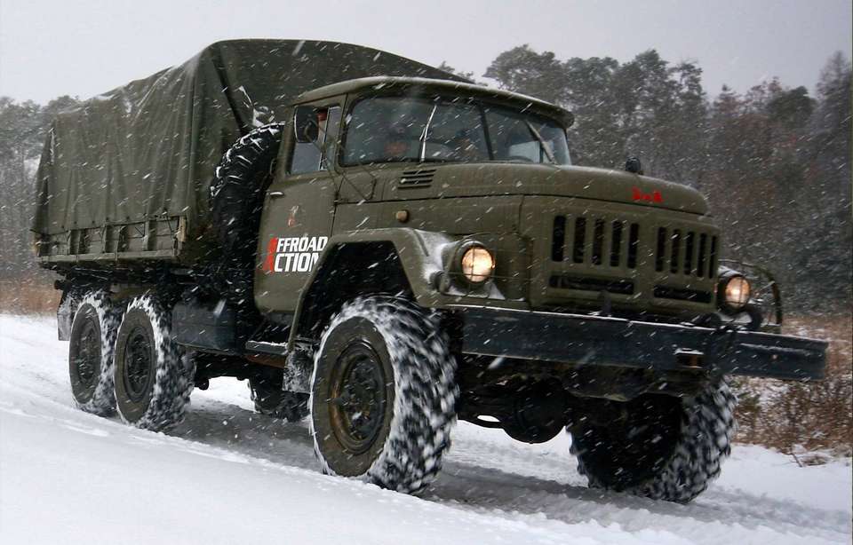 Řízení vojenského nákladního auta Tatra 815