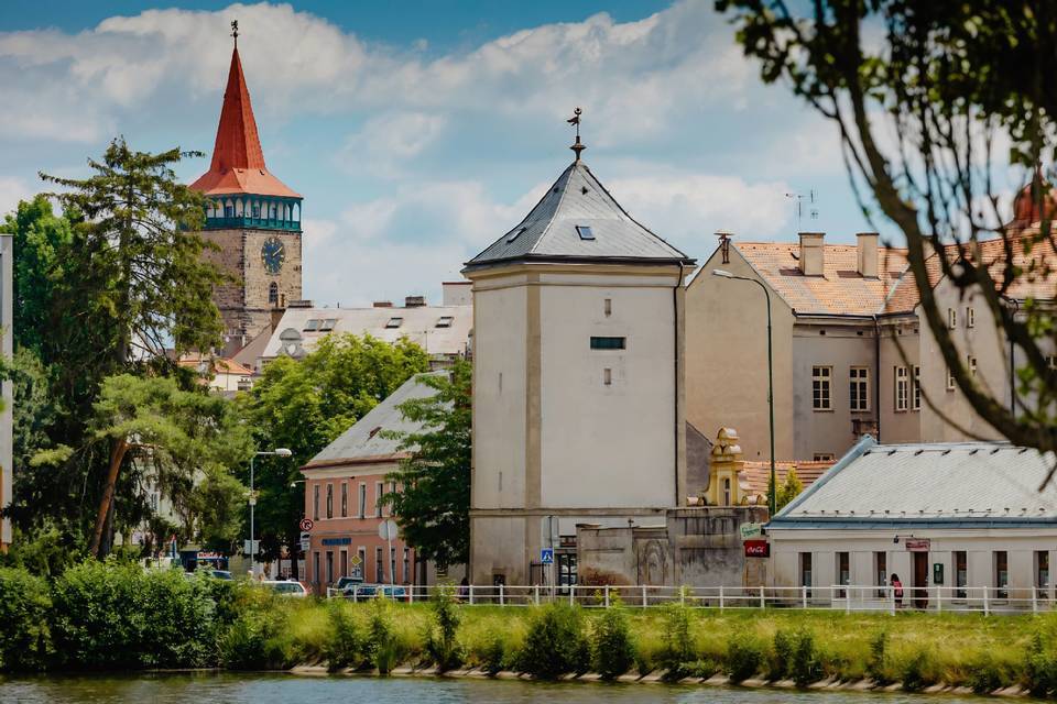 Romantická noc v Jičínské věži plná luxusu