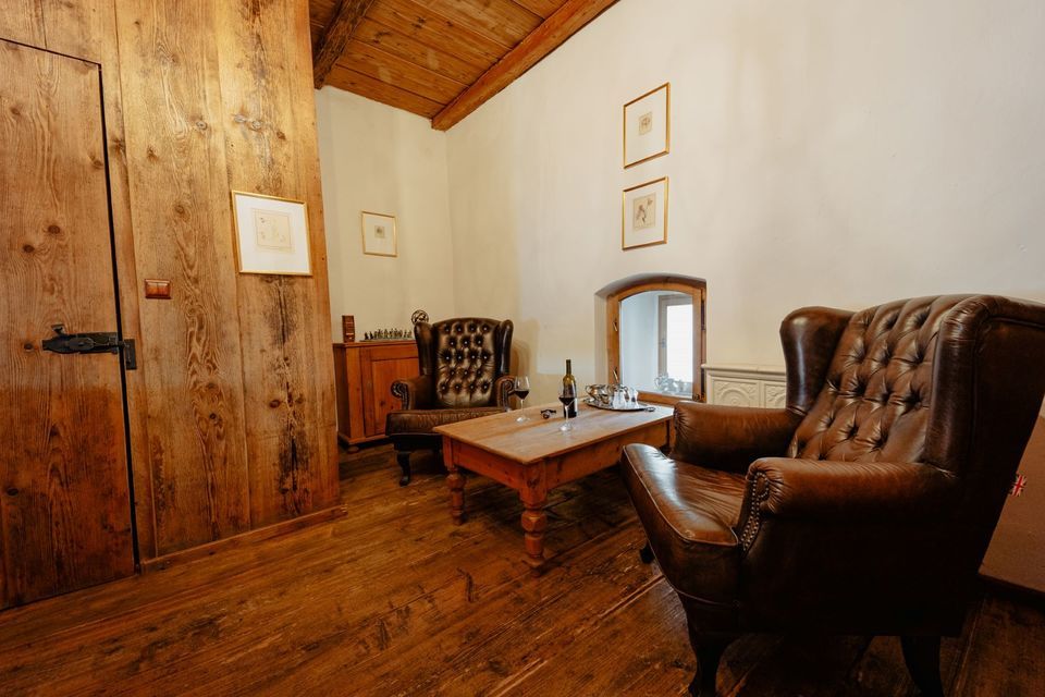 Romantická noc v Jičínské věži plná luxusu