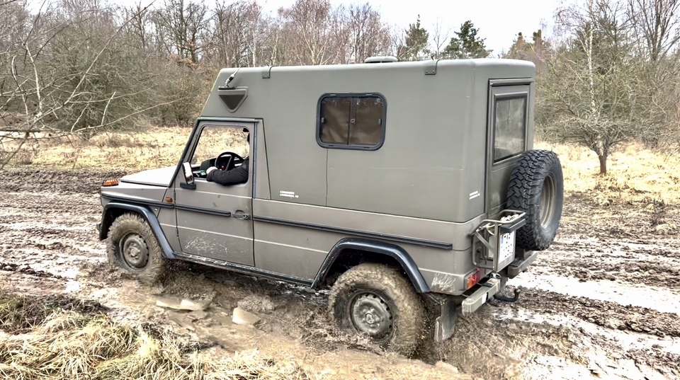 Offroad jízda pro děti - řízení na uzavřené offroadové trati v Milovicích