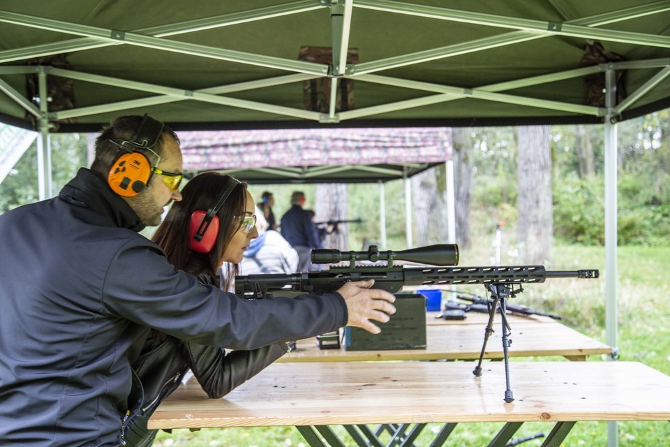 Střelnice SPORTLOV, střelba z pistole, z pušky, a z karabiny, náboje v ceně, instruktor