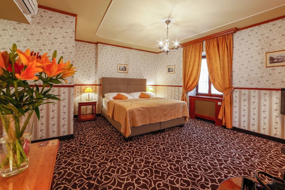 Noc na zámku Chateau St. Havel s lahví Prosecco