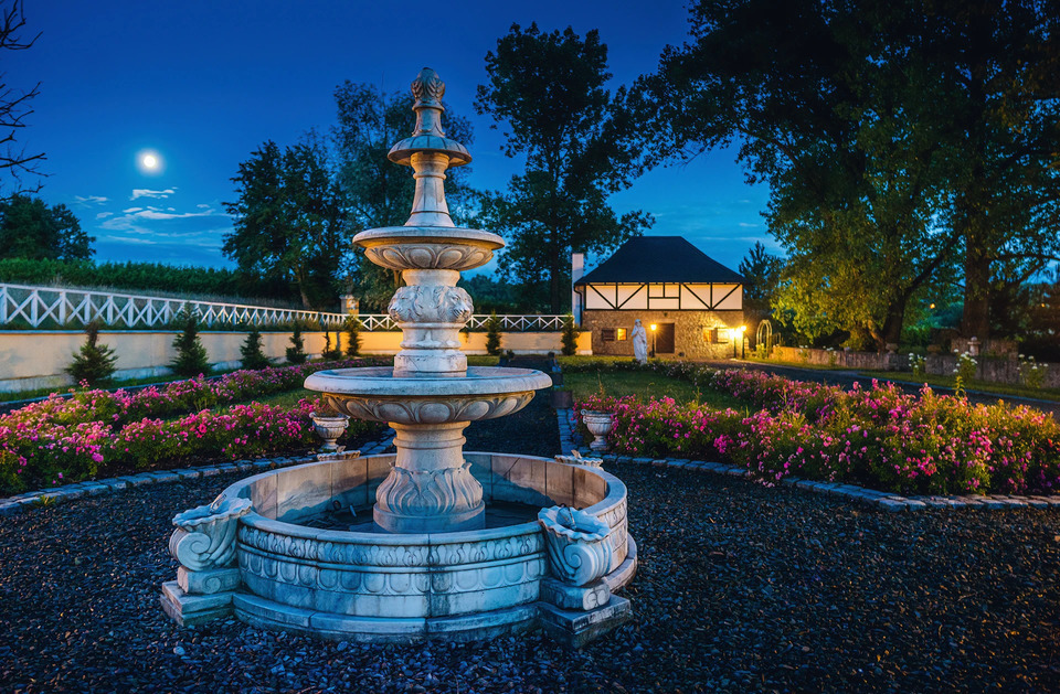 Zámecký pobyt se snídaní a prohlídkou na šlechtickém Zámku Rychvald pro 2 osoby