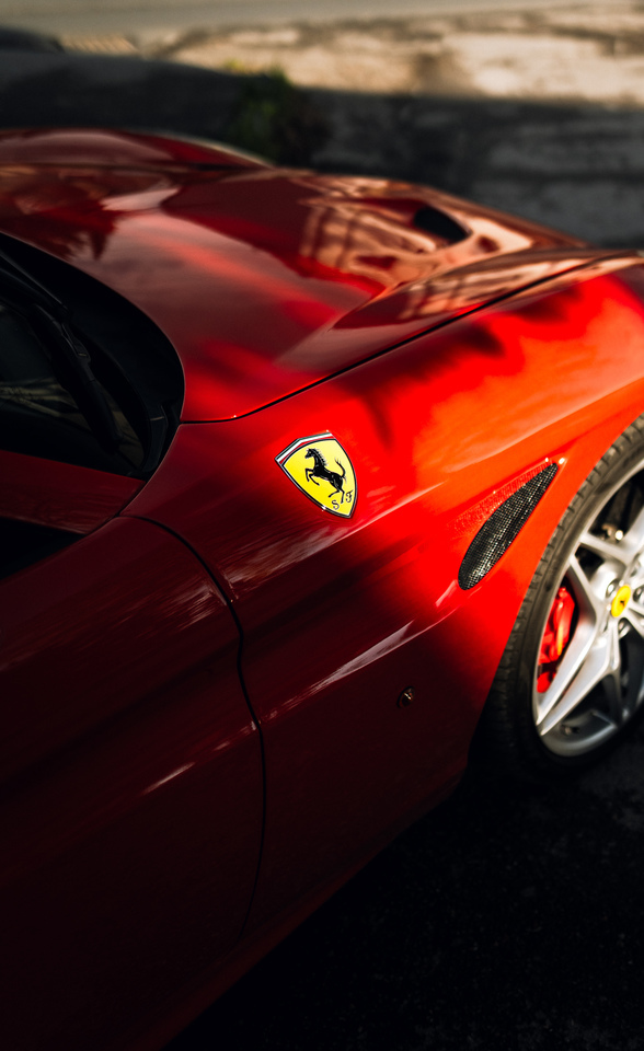 Jízda ve Ferrari California T Praha