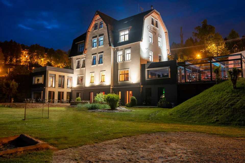 Ubytování s polopenzí a relaxací ve wellness uprostřed Jesenických hor v hotelu Slunný dvůr na 2 noci pro dva