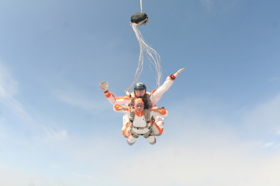 Tandemový seskok Prostějov z výšky 3 000 metrů