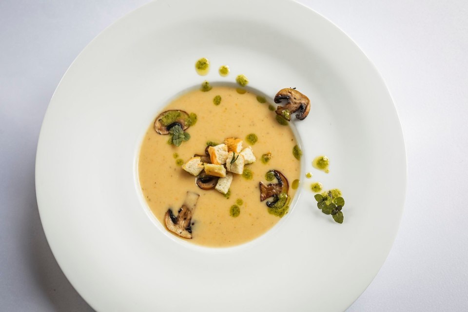 Luxusní ubytování v Hotel & Garden U Holubů uprostřed nedotčené beskydské přírody na 4 noci