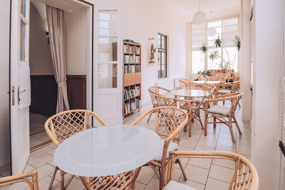 Noc na zámku Křtiny v Moravském krasu s polopenzí pro 2 osoby