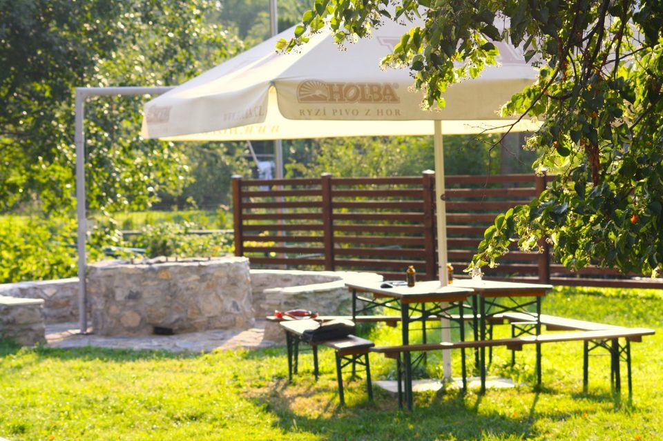 Pobyt v Hotelu a Penzionu Praděd Thamm - zahrada