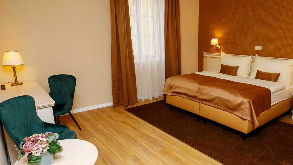 Gurmánský pobyt s pivní degustací, saunovým relaxem a polopenzí v Hotelu Monopol pro 2 osoby na 2 noci