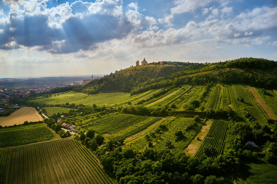Pobyt v Hotelu Radost v srdci Mikulova - výhled na krajinu se Svatým Kopečkem