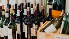 Tour de Wine Pardubice - Po kapkách zločinu