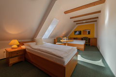 Neomezený wellness pobyt v pivovarském hotelu Chodovar s polopenzí a pivní lázní na 2 noci
