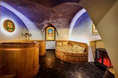 Luxusní wellness pobyt v pivních lázních Spa Beerland Chateaux Praha pro dva