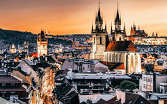 Pobyt s příběhem umělců v nádherném Alfons Boutique Hotel**** v Praze