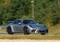 Jízda v Porsche 911 GT3 na velkém závodním Masarykově okruhu v Brně