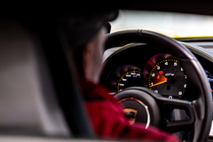 Jízda v Porsche GT4 Cayman Beroun